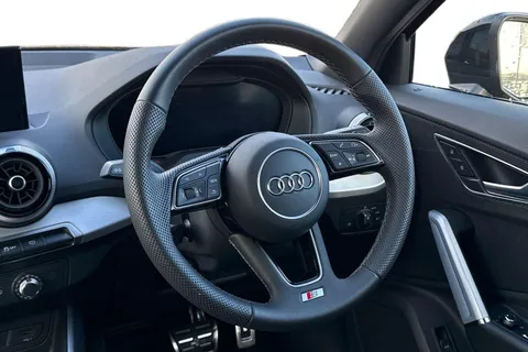 GJ74FDN Audi Q2 S line 35 TFSI 150 PS S tronic Thumbnail #19