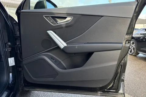 GJ74FDN Audi Q2 S line 35 TFSI 150 PS S tronic Thumbnail #22