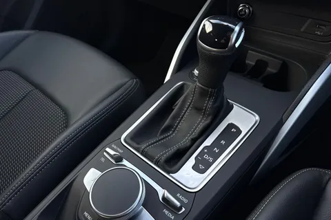 GJ74FDN Audi Q2 S line 35 TFSI 150 PS S tronic Thumbnail #24