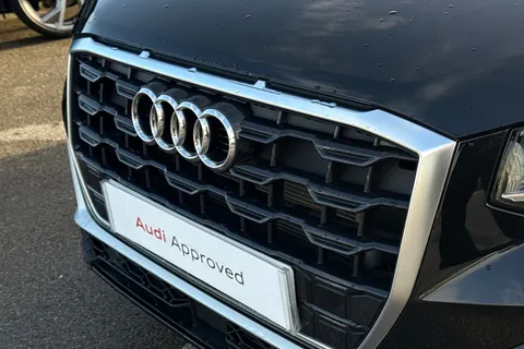 GJ74FDN Audi Q2 S line 35 TFSI 150 PS S tronic Thumbnail #29