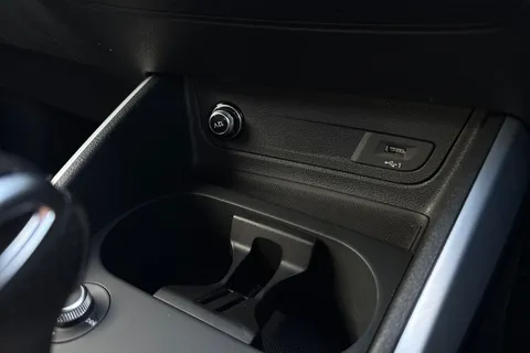 GJ74FDN Audi Q2 S line 35 TFSI 150 PS S tronic Thumbnail #31