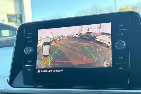 AP25JWK Volkswagen T-Roc 1.5 TSI Match 5dr DSG | Rear Camera | App Connect Thumbnail #31