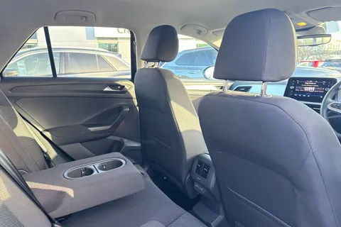 AP25JWK Volkswagen T-Roc 1.5 TSI Match 5dr DSG | Rear Camera | App Connect Thumbnail #34
