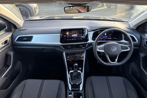 AP25JWK Volkswagen T-Roc 1.5 TSI Match 5dr DSG | Rear Camera | App Connect Thumbnail #36