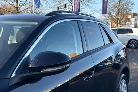 AP25JWK Volkswagen T-Roc 1.5 TSI Match 5dr DSG | Rear Camera | App Connect Thumbnail #37