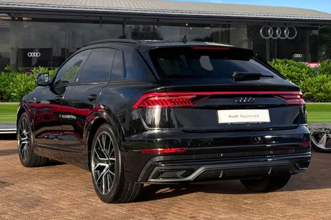 SO71HGD Audi Q8 Black Edition 55 TFSI quattro 340 PS tiptronic Thumbnail #3