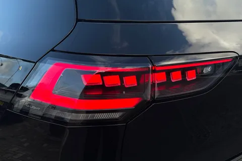 KP75HNF Volkswagen Golf 2.0 TSI 265 GTI 5dr DSG Thumbnail #9