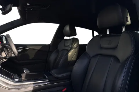 SO71HGD Audi Q8 Black Edition 55 TFSI quattro 340 PS tiptronic Thumbnail #17