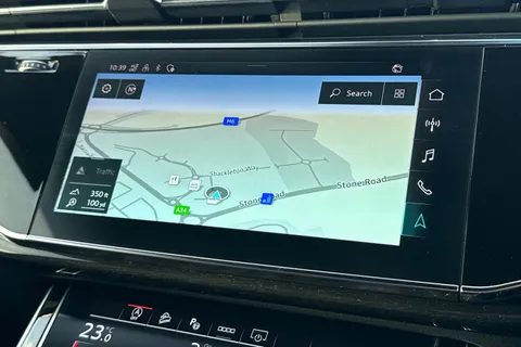 SO71HGD Audi Q8 Black Edition 55 TFSI quattro 340 PS tiptronic Thumbnail #18