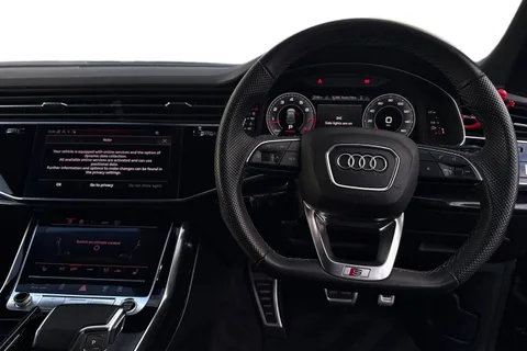 SO71HGD Audi Q8 Black Edition 55 TFSI quattro 340 PS tiptronic Thumbnail #19