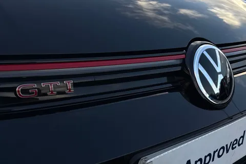 KP75HNF Volkswagen Golf 2.0 TSI 265 GTI 5dr DSG Thumbnail #30