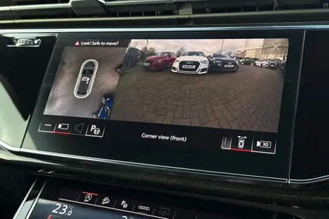 SO71HGD Audi Q8 Black Edition 55 TFSI quattro 340 PS tiptronic Thumbnail #43