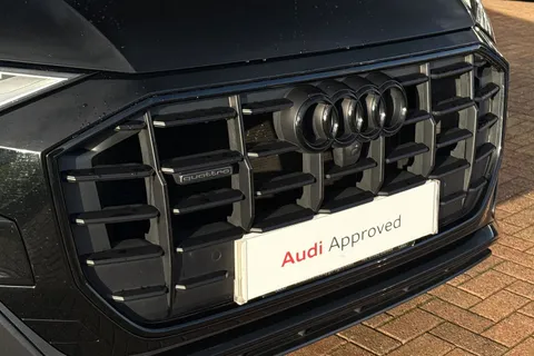 SO71HGD Audi Q8 Black Edition 55 TFSI quattro 340 PS tiptronic Thumbnail #57