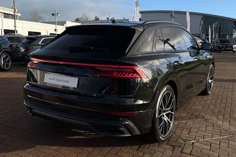 SO71HGD Audi Q8 Black Edition 55 TFSI quattro 340 PS tiptronic Thumbnail #60