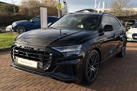 SO71HGD Audi Q8 Black Edition 55 TFSI quattro 340 PS tiptronic Thumbnail #62