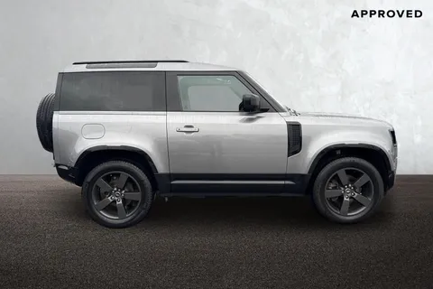 KT73NXR Land Rover Defender 90 3.0 D250 X-Dynamic HSE 3dr Thumbnail #5
