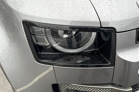 KT73NXR Land Rover Defender 90 3.0 D250 X-Dynamic HSE 3dr Thumbnail #17