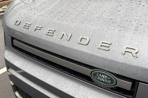 KT73NXR Land Rover Defender 90 3.0 D250 X-Dynamic HSE 3dr Thumbnail #29