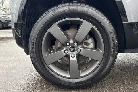 KT73NXR Land Rover Defender 90 3.0 D250 X-Dynamic HSE 3dr Thumbnail #34