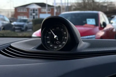 RJ23UCT Porsche Taycan Performance Plus 93.4kWh 4 Cross Turismo Auto 4WD 5dr (11kW Charger) Thumbnail #41