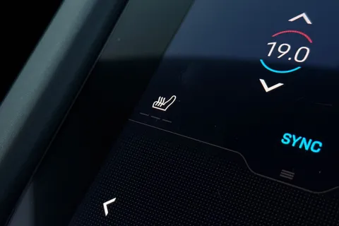 RJ23UCT Porsche Taycan Performance Plus 93.4kWh 4 Cross Turismo Auto 4WD 5dr (11kW Charger) Thumbnail #46