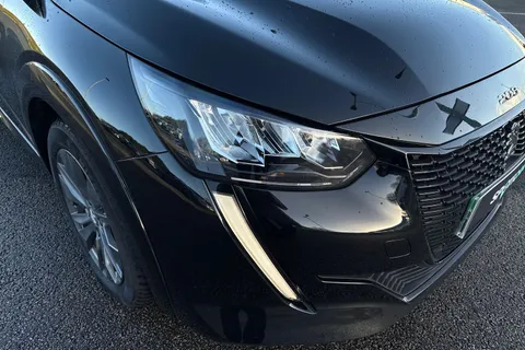 DV71SGX PEUGEOT e-208 50kWh Allure Premium Auto 5dr Thumbnail #8