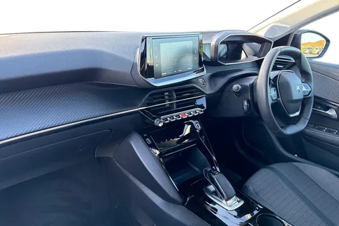 DV71SGX PEUGEOT e-208 50kWh Allure Premium Auto 5dr Thumbnail #14