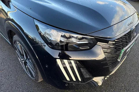 DA75GMX PEUGEOT e-208 51kWh GT Premium Auto 5dr (7.4kW Charger) Thumbnail #16