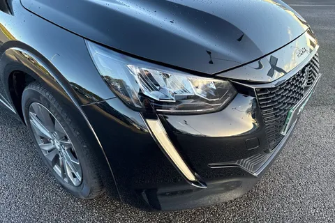 DV71SGX PEUGEOT e-208 50kWh Allure Premium Auto 5dr Thumbnail #24