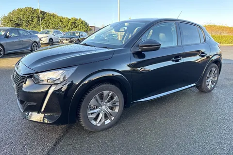 DV71SGX PEUGEOT e-208 50kWh Allure Premium Auto 5dr Thumbnail #26