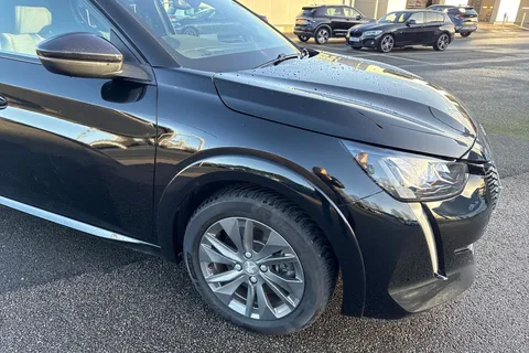 DV71SGX PEUGEOT e-208 50kWh Allure Premium Auto 5dr Thumbnail #35