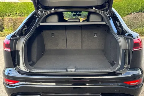  Audi Q6 E-Tron 100kWh Edition 1 Sportback Auto quattro 5dr Thumbnail #7