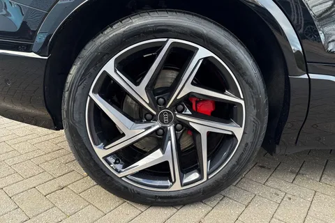  Audi Q6 E-Tron 100kWh Edition 1 Sportback Auto quattro 5dr Thumbnail #11