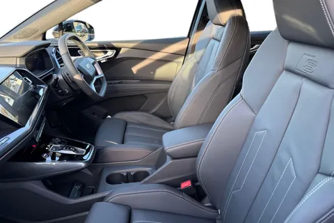 15 of 59 for Audi Q4 e-tron 40 Black Edition Auto 5dr 82kWh