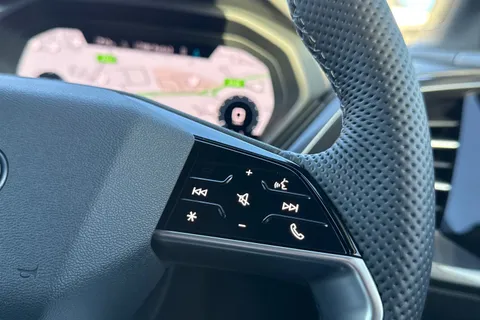 25 of 59 for Audi Q4 e-tron 40 Black Edition Auto 5dr 82kWh