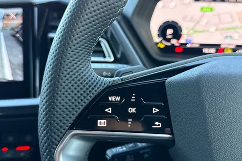 26 of 59 for Audi Q4 e-tron 40 Black Edition Auto 5dr 82kWh