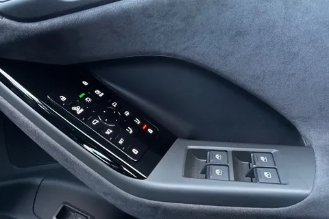  Audi Q6 E-Tron 100kWh Edition 1 Sportback Auto quattro 5dr Thumbnail #60