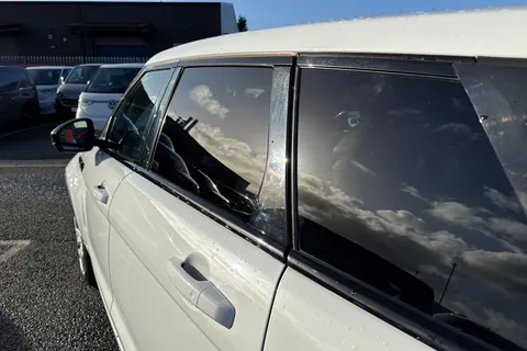 VX68WBF Land Rover Range Rover Evoque 2.0 eD4 HSE Dynamic FWD Euro 6 (s/s) 5dr Thumbnail #34