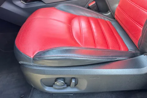 VX68WBF Land Rover Range Rover Evoque 2.0 eD4 HSE Dynamic FWD Euro 6 (s/s) 5dr Thumbnail #39