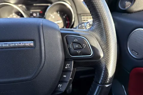 VX68WBF Land Rover Range Rover Evoque 2.0 eD4 HSE Dynamic FWD Euro 6 (s/s) 5dr Thumbnail #46