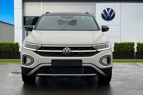 Volkswagen T-Roc 1.0 TSI Style Design Euro 6 (s/s) 5dr Thumbnail #5