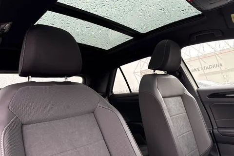 Volkswagen T-Roc 1.0 TSI Style Design Euro 6 (s/s) 5dr Thumbnail #23