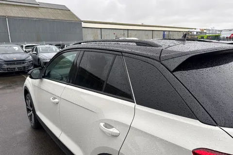 Volkswagen T-Roc 1.0 TSI Style Design Euro 6 (s/s) 5dr Thumbnail #28