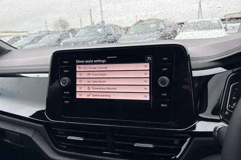 Volkswagen T-Roc 1.0 TSI Style Design Euro 6 (s/s) 5dr Thumbnail #50