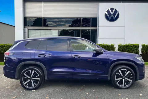 YH75ODT Volkswagen Tayron 1.5 eTSI Elegance 5dr DSG7 [7 Seat] | Rear View Camera | Sat Nav Thumbnail #3