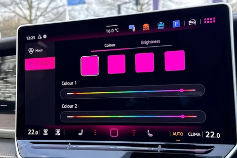 YH75ODT Volkswagen Tayron 1.5 eTSI Elegance 5dr DSG7 [7 Seat] | Rear View Camera | Sat Nav Thumbnail #35