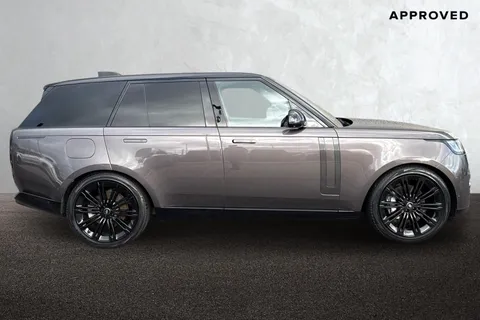 6 of 51 for Land Rover Range Rover 3.0 D300 SE 5dr