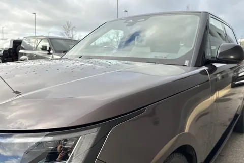 21 of 51 for Land Rover Range Rover 3.0 D300 SE 5dr