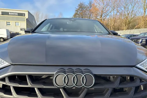 DK25XKZ Audi A3 Black Edition 35 TFSI 150 PS S tronic Thumbnail #28