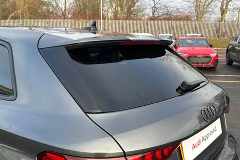 DK25XKZ Audi A3 Black Edition 35 TFSI 150 PS S tronic Thumbnail #33